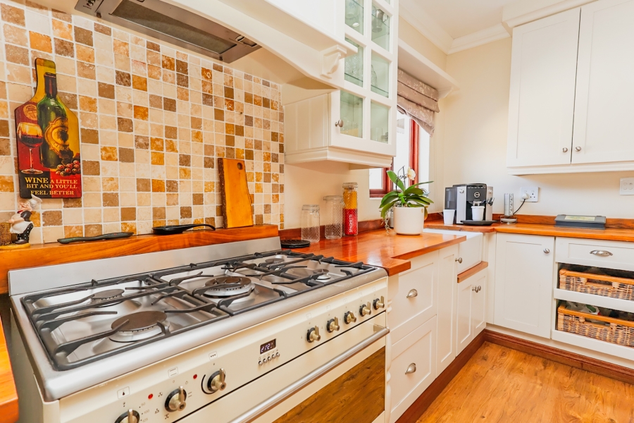 4 Bedroom Property for Sale in The Coves North West